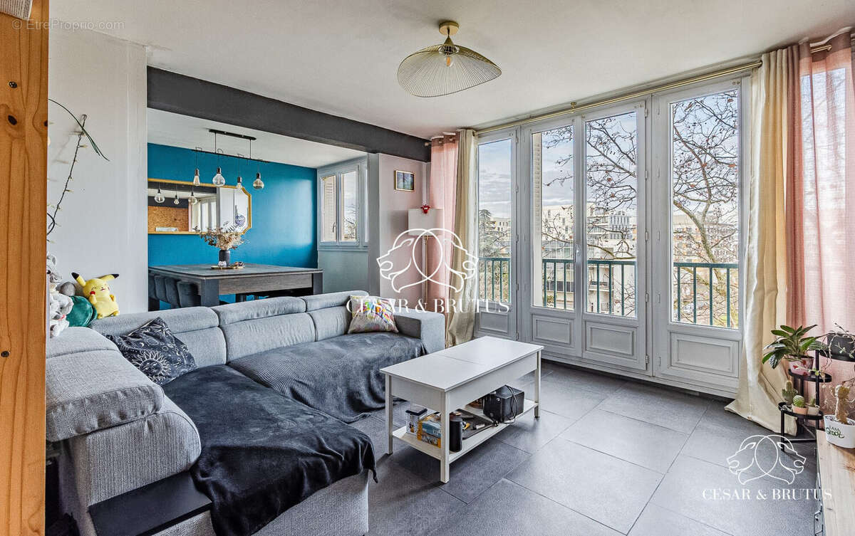 Appartement à VENISSIEUX