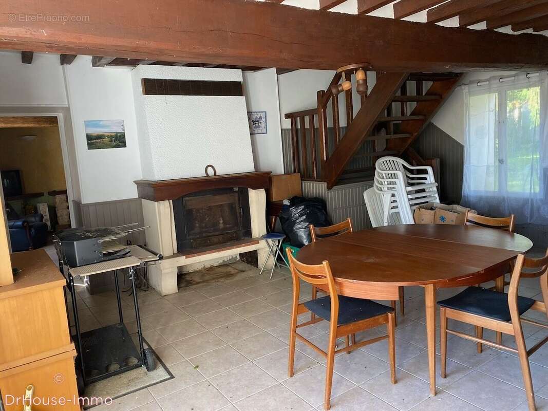 Maison 161 m² à Licheres-Sur-Yonne  - photo 14