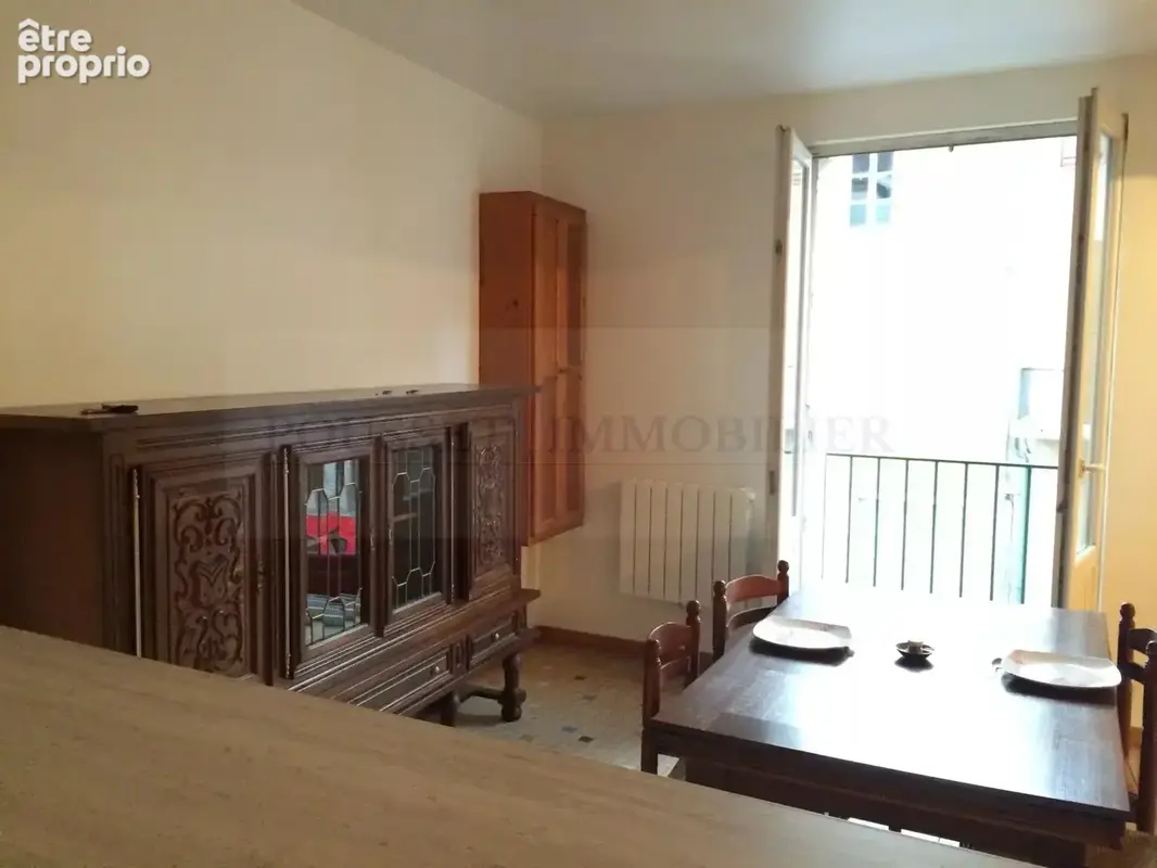 Immeuble de rapport en pierre de 204 m² avec cour. - photo 6