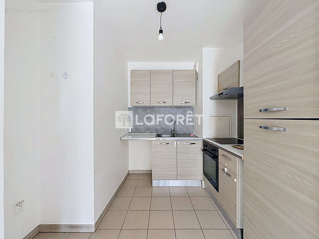 Achères - Appartement 2 pièces de 48 m² avec balcon et parking - photo 5