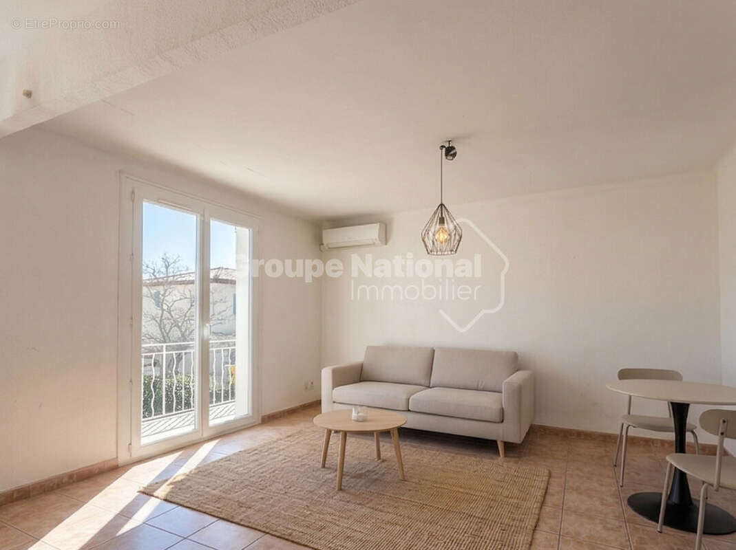 Appartement à CHATEAUNEUF-LES-MARTIGUES