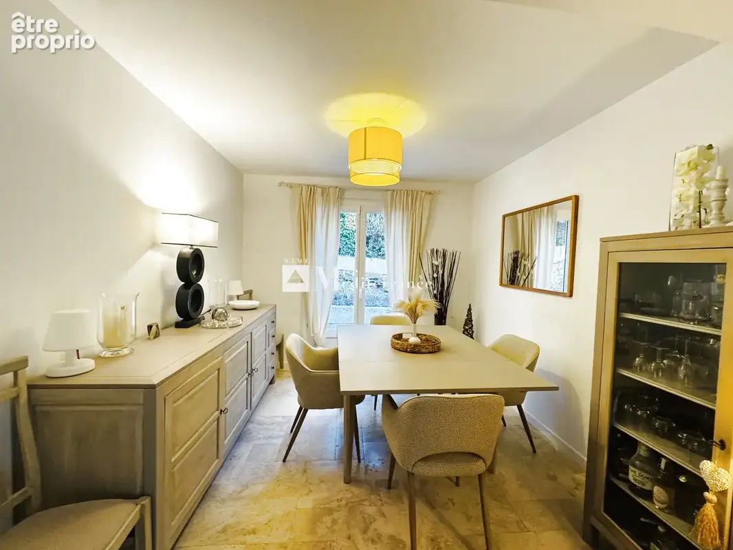 EN EXCLUSIVITÉ - Aux Issambres : Villa rénovée avec piscine, proche de la plage - Possibilité d’agrandissement - photo 9