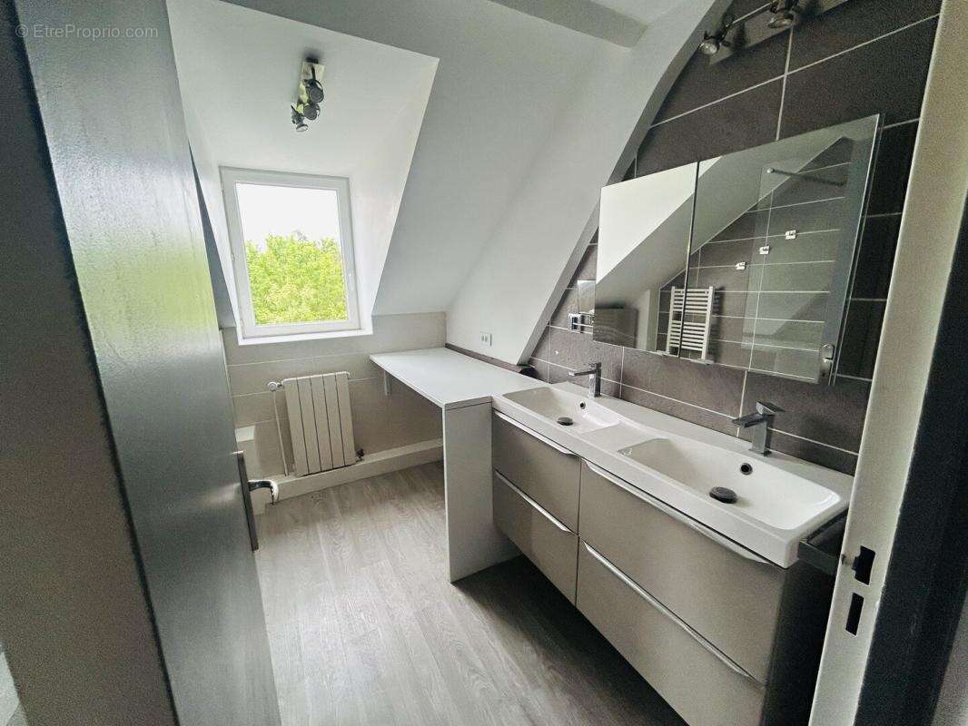 Valentigney superbe duplex 110 m2 - photo 6