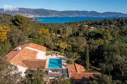 Maison 272 m² à Bormes-Les-Mimosas  - photo 2