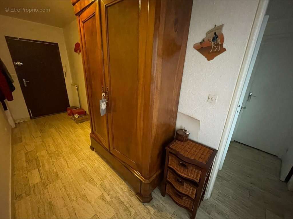 Appartement à SAINT-JUST-SAINT-RAMBERT