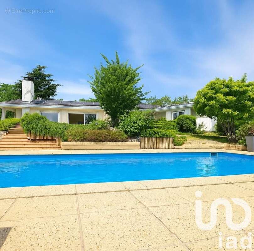 Photo 4 - Maison à CHATELLERAULT