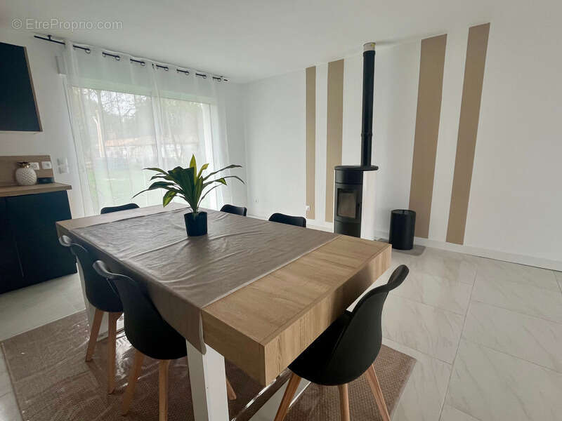 Maison à LAIROUX