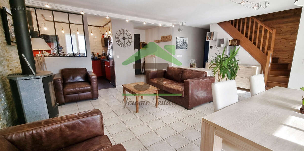 À acheter à Châteaudun (28) : villa avec JT Immobilier - photo 3