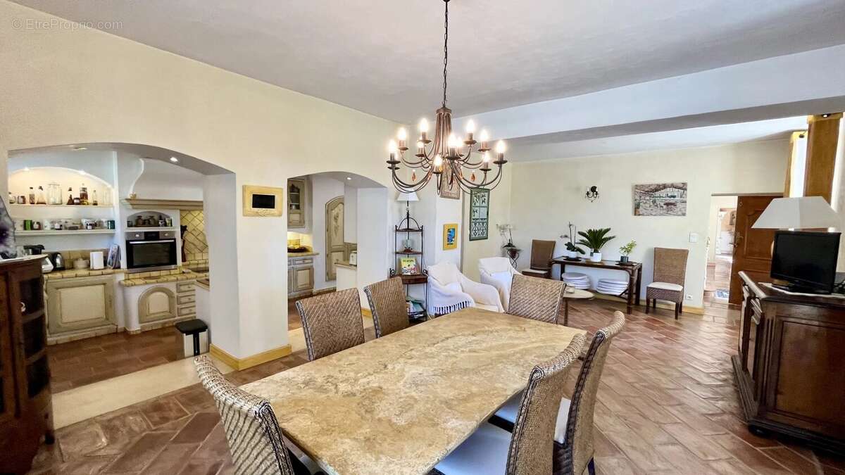 Maison à AVIGNON