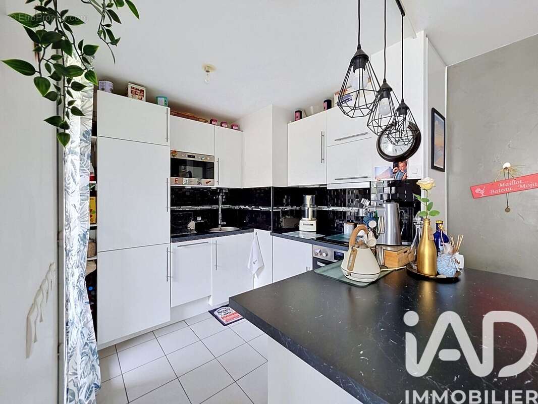 Photo 5 - Appartement à SAINTRY-SUR-SEINE