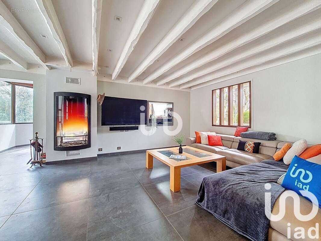 Photo 4 - Maison à TOUQUIN