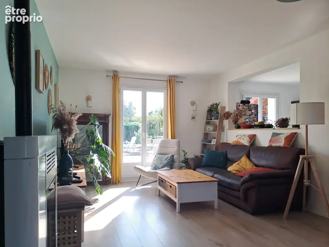 Maison familiale dans le centre de Quincieux ! - photo 9