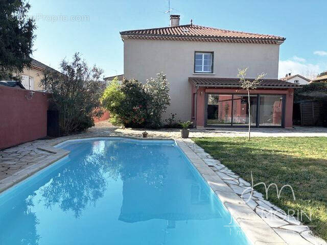 Maison à SAINT-PERAY