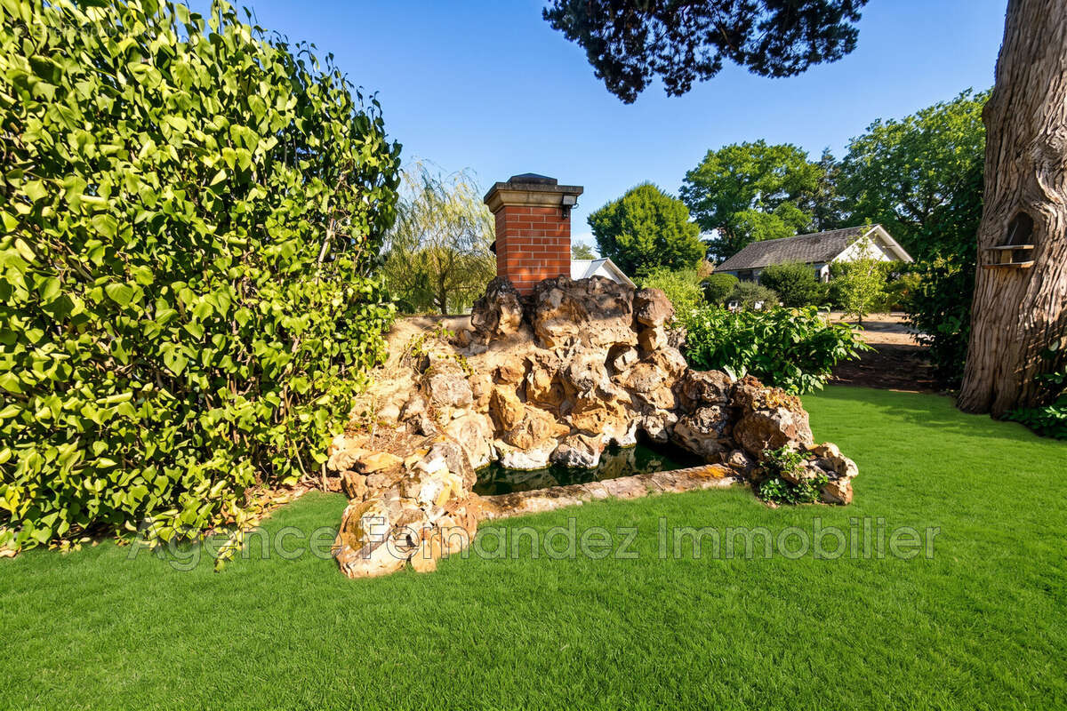 Maison 240 m² à Marcigny  - photo 6