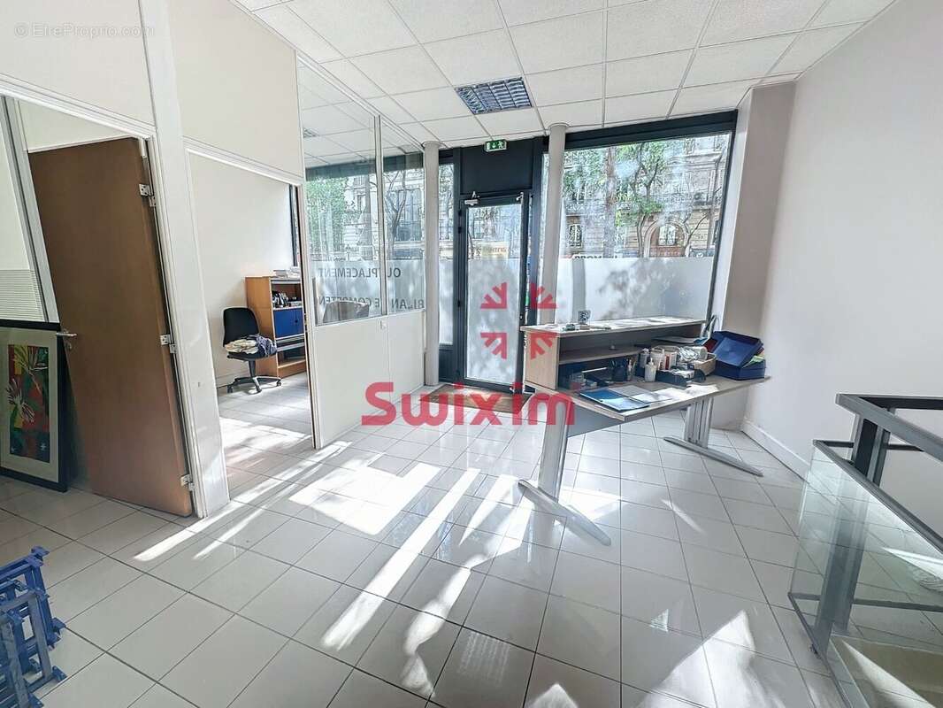 3472849_858552_photo_2.jpg - Commerce à PARIS-10E