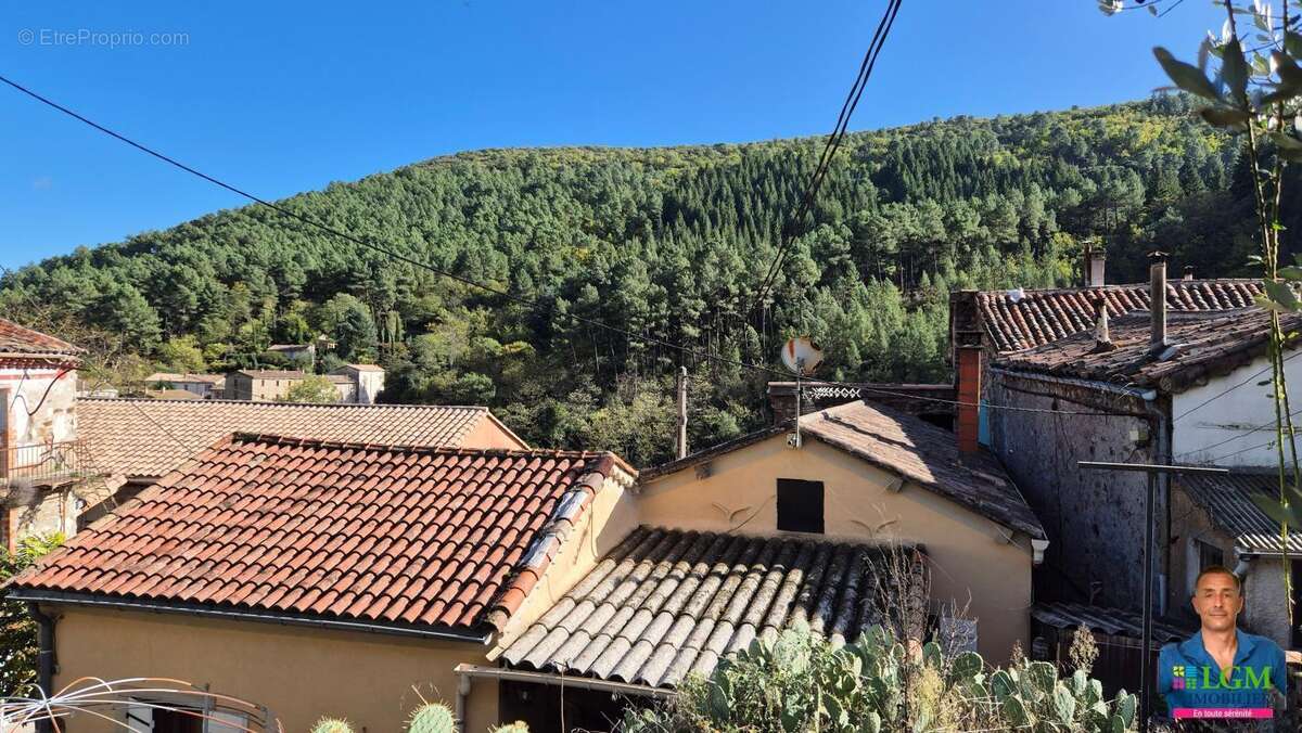 Maison à ROBIAC-ROCHESSADOULE