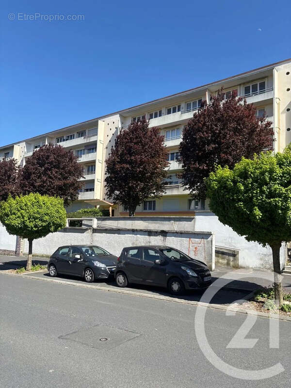 Appartement 77 m² à Saint-Quentin  - photo 6
