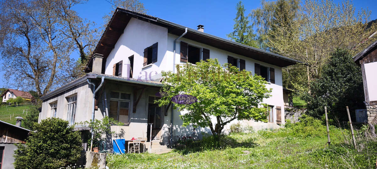 Orcier : Maison à rénover ! - photo 3