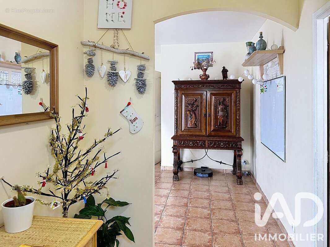 Maison 110 m² à Saint-Gervais  - photo 5