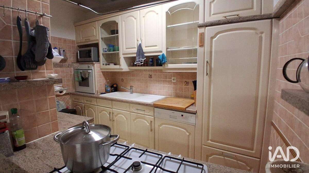 Appartement 107 m² à La Roche-Sur-Foron  - photo 9