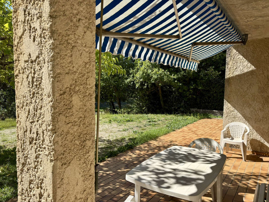 Maison à GRIGNAN