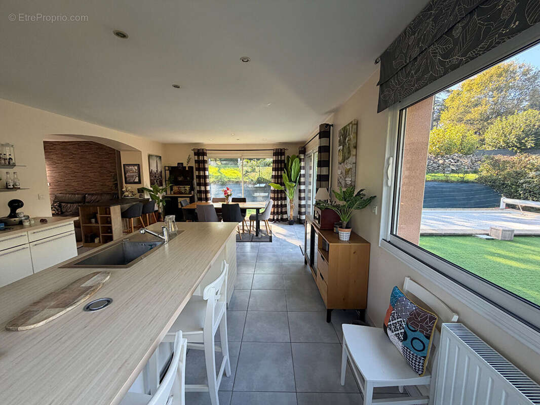 Maison à SAINT-BENOIT