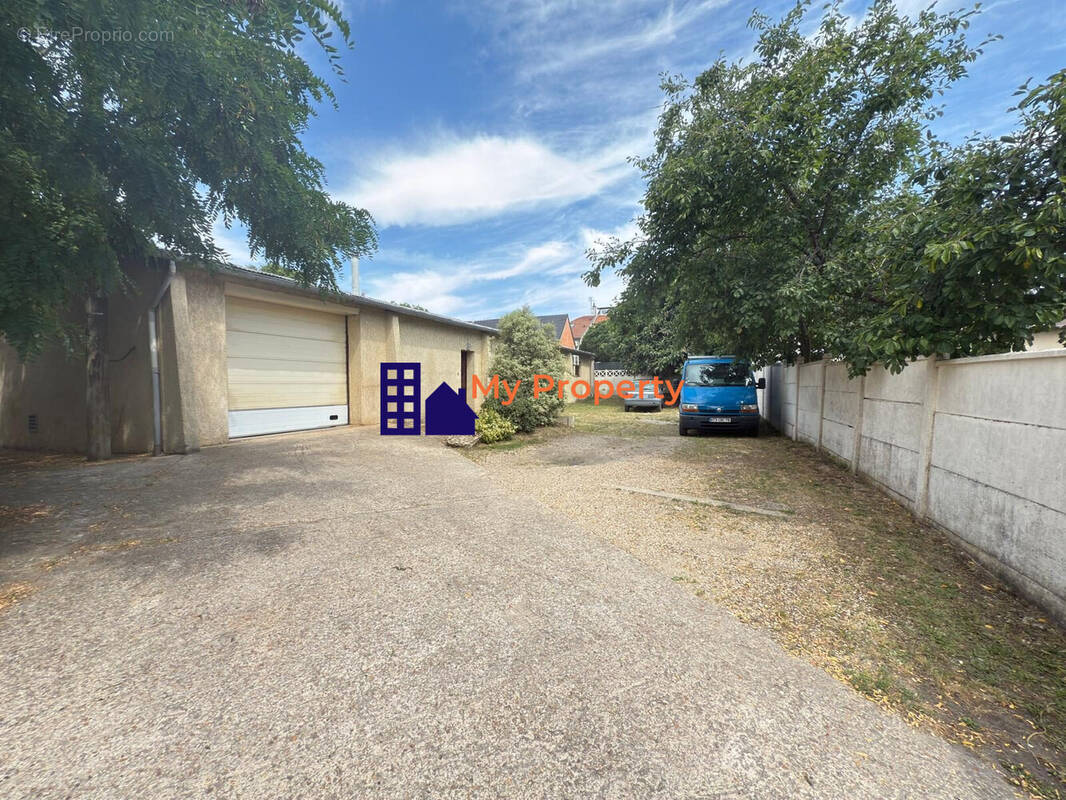 Appartement à HOUILLES