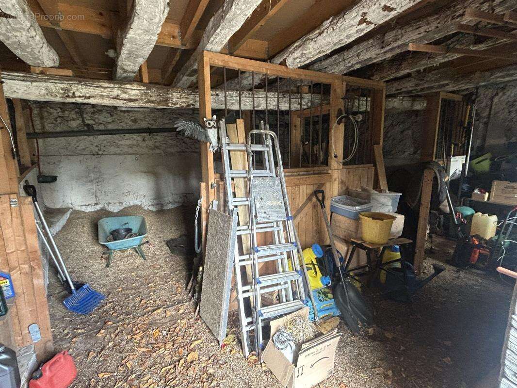 Maison à MUR-DE-BARREZ