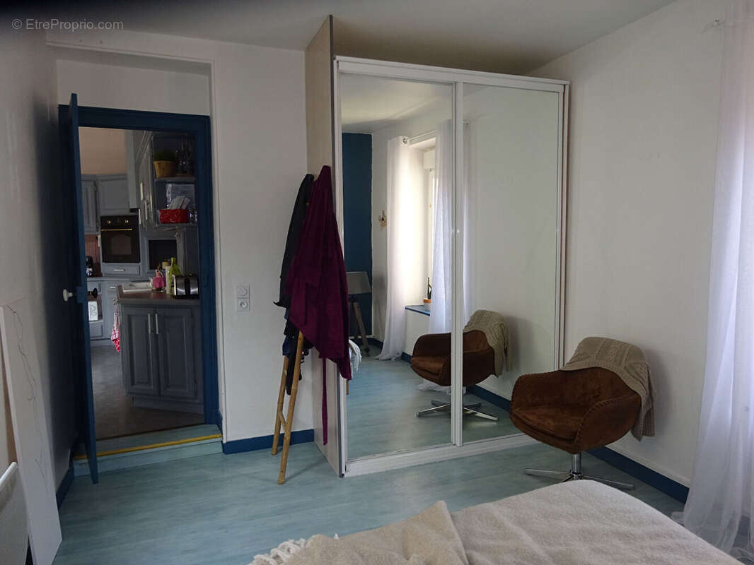 La Ferté-Bernard, hypercentre, appartement 85m² type F4 avec terrasse extérieure - photo 6