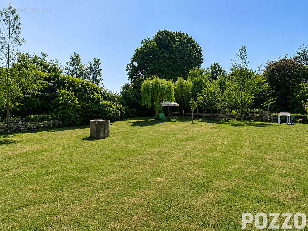 Maison Saint Planchers 4 pièce(s) 81 m2 - photo 2