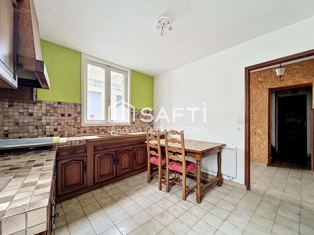 Photo 3 - Maison à BOURG