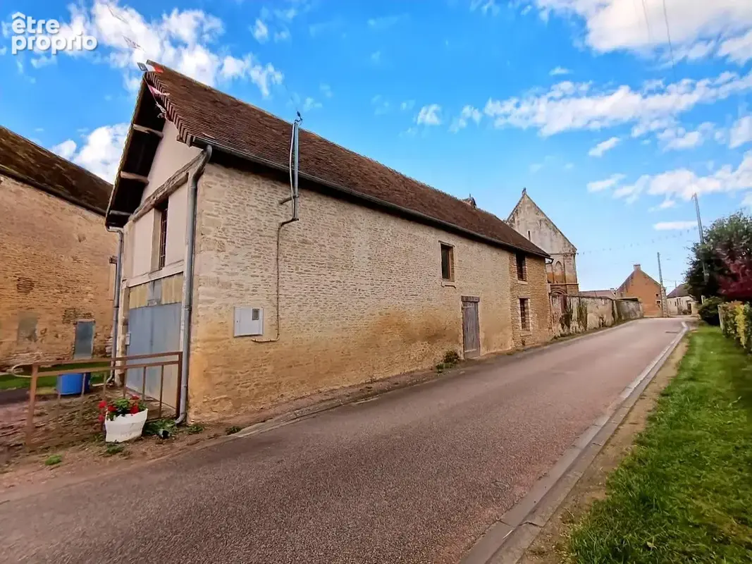 Maison 6 pièces 205 m² à vendre à Courcy (14170) - photo 2