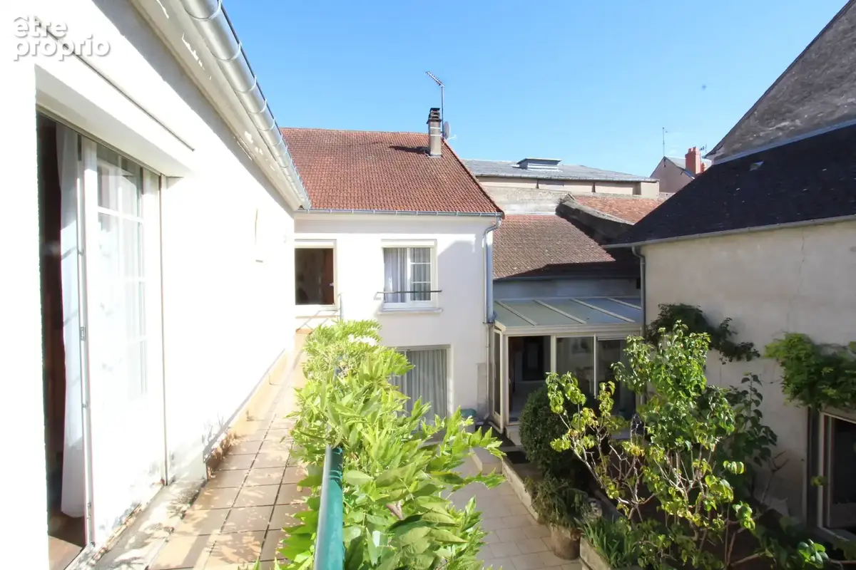 Elégante Maison T7 de 200m2 au coeur de La Charité-sur-Loire - photo 14