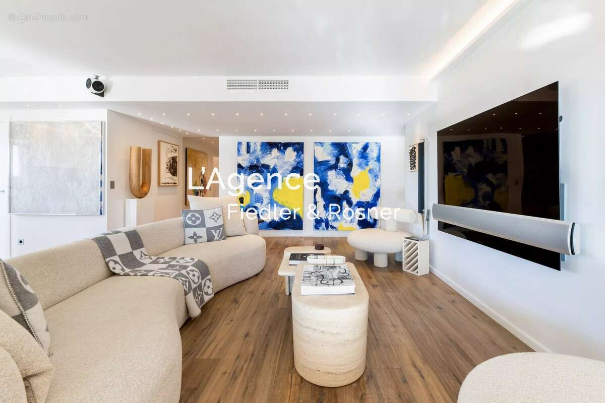 Appartement à SAINT-TROPEZ