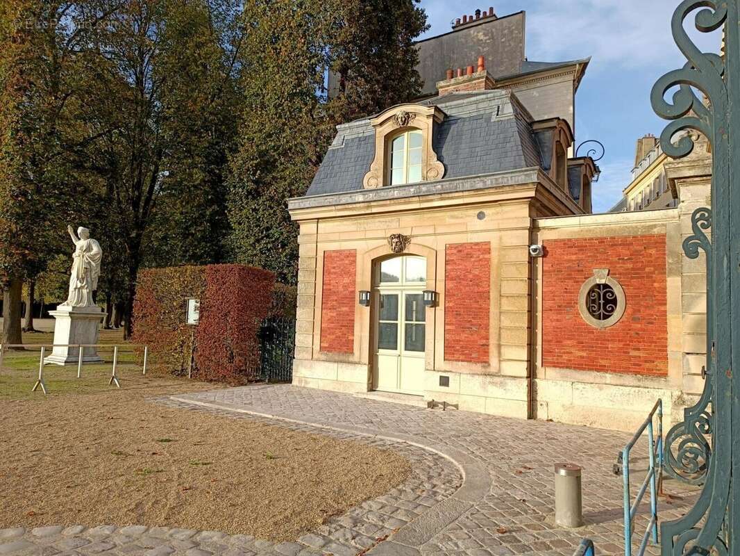 Appartement à VERSAILLES