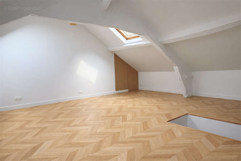 Appartement 75 m² à Puteaux  - photo 6