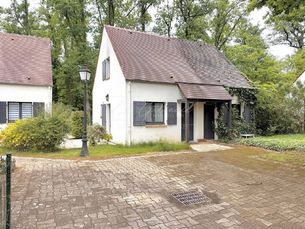 Maison à ARBONNE-LA-FORET