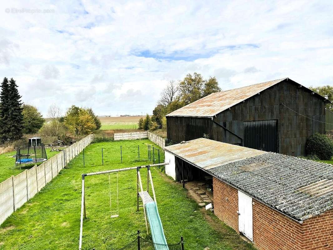 Maison à LEBUCQUIERE