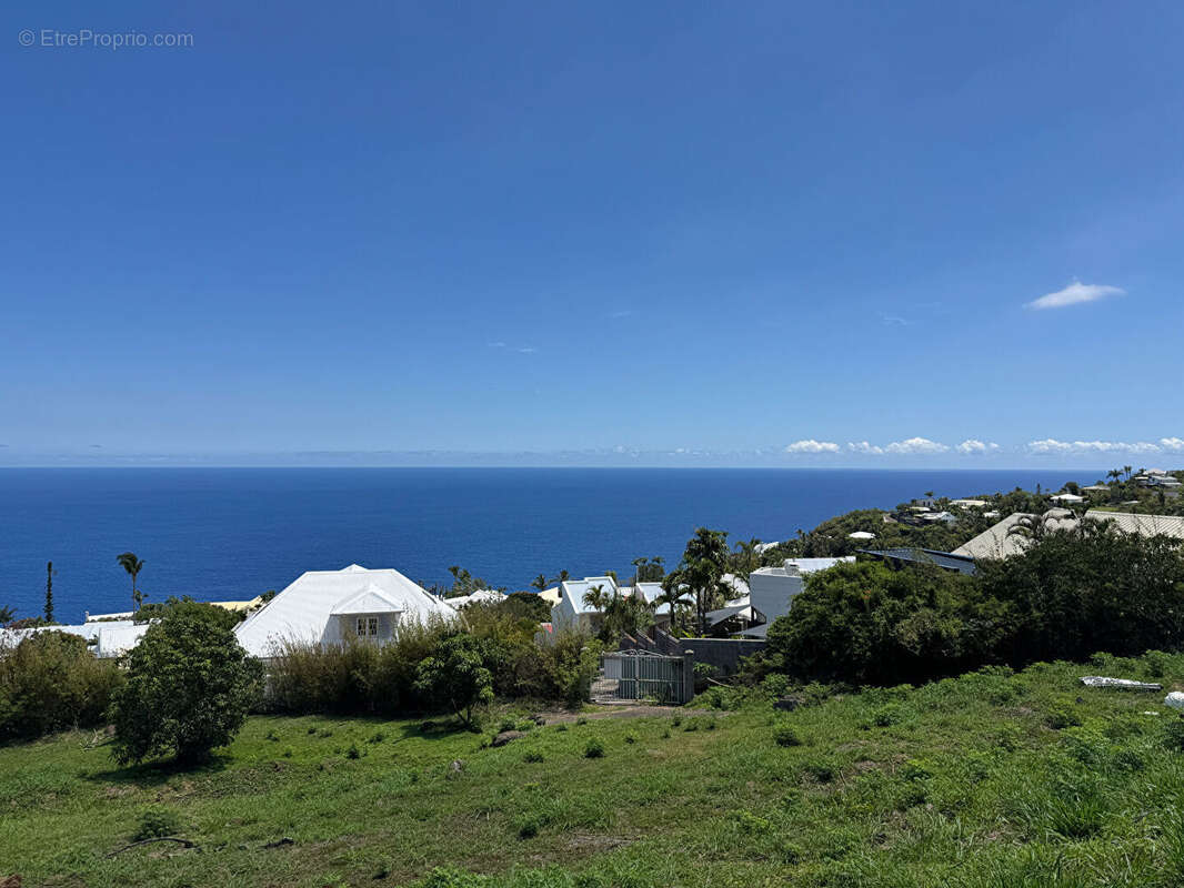 Terrain à SAINT-DENIS