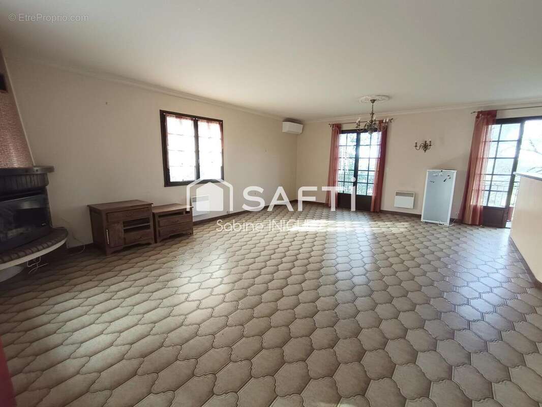 Photo 8 - Maison à SAINT-AVIT