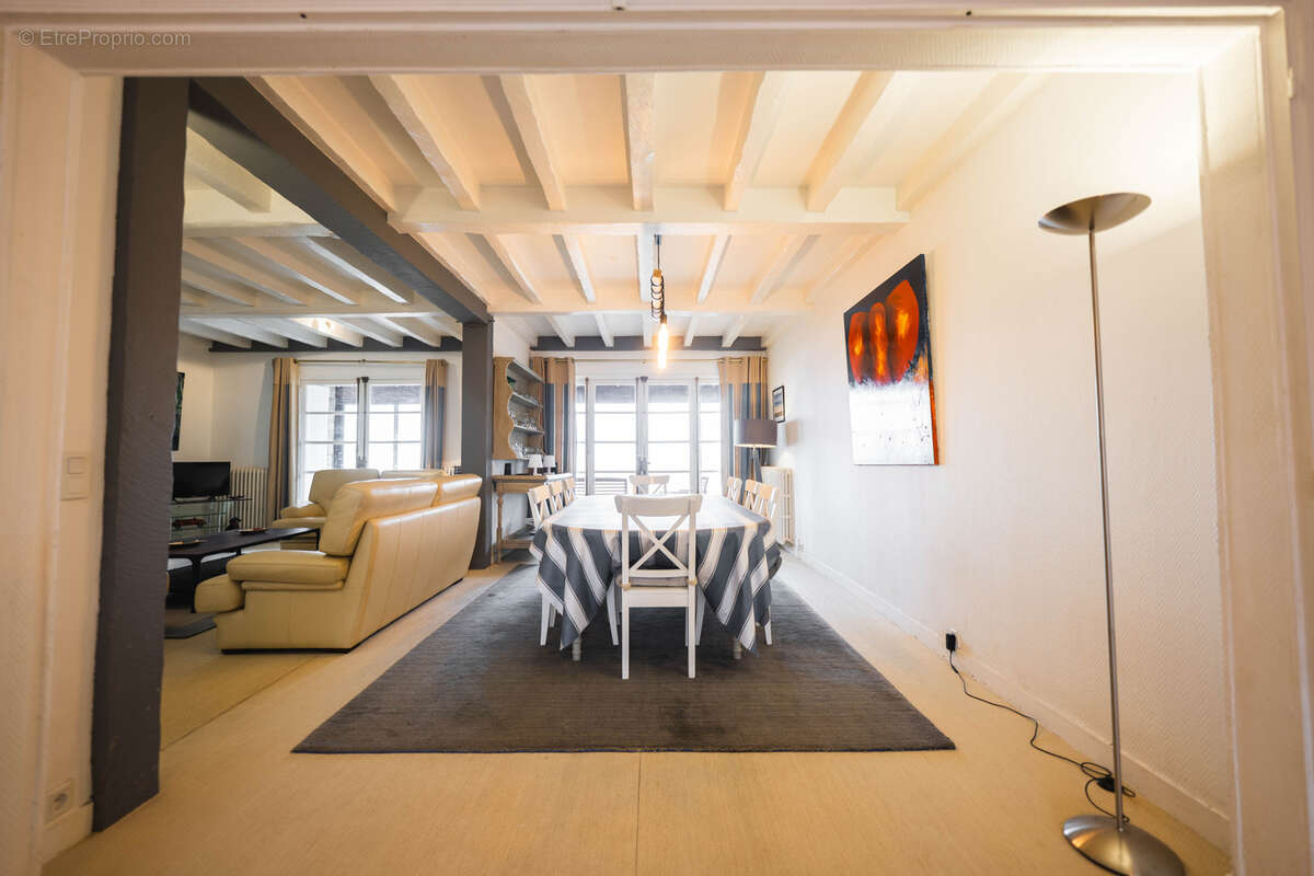 Maison à LE POULIGUEN