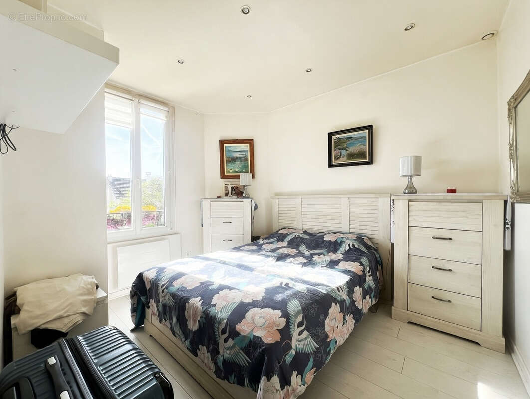 Appartement à CHAMPIGNY-SUR-MARNE