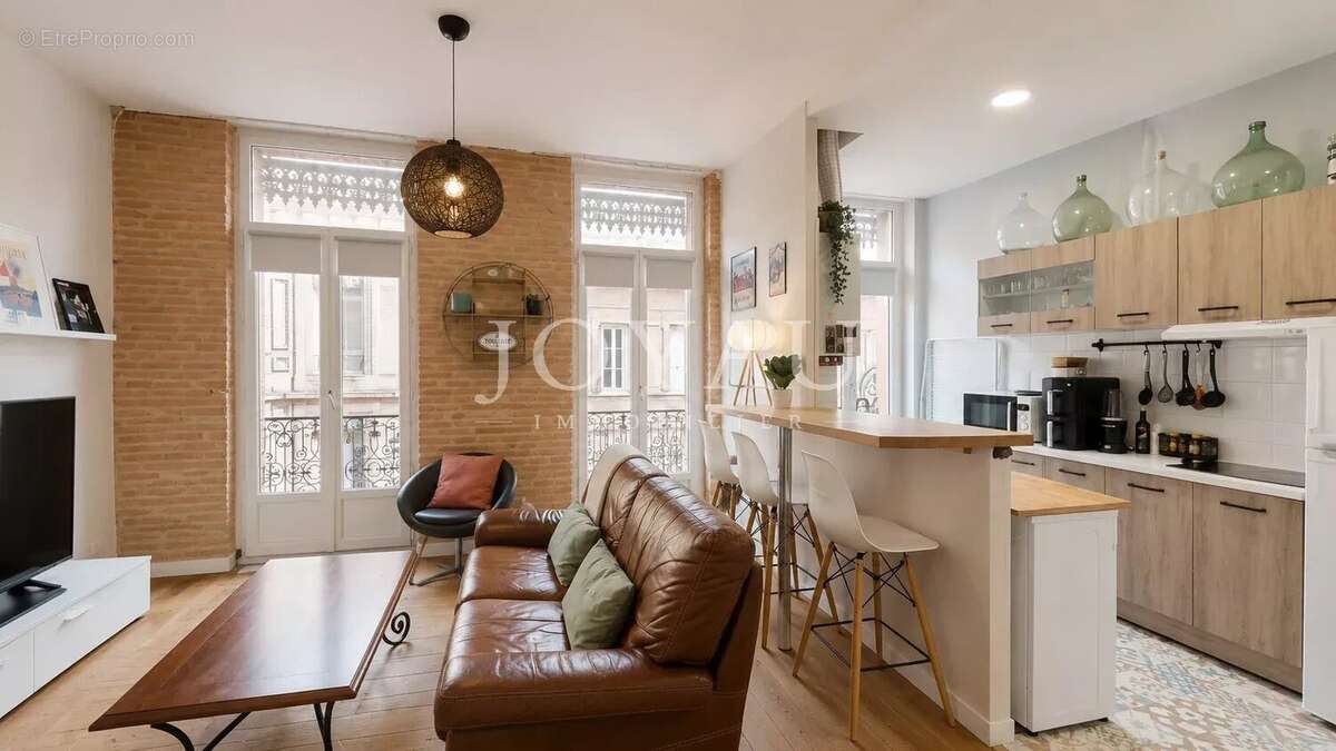 Appartement T3 avec balcon - Matabiau - photo 2