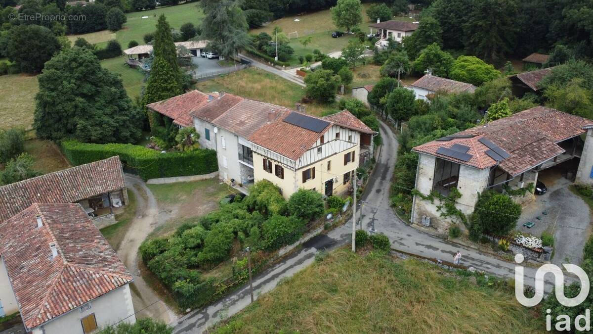 Photo 1 - Maison à SALEICH