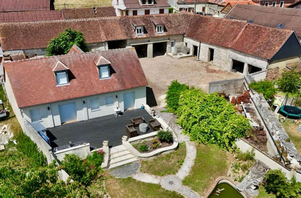 Maison à MAIMBEVILLE