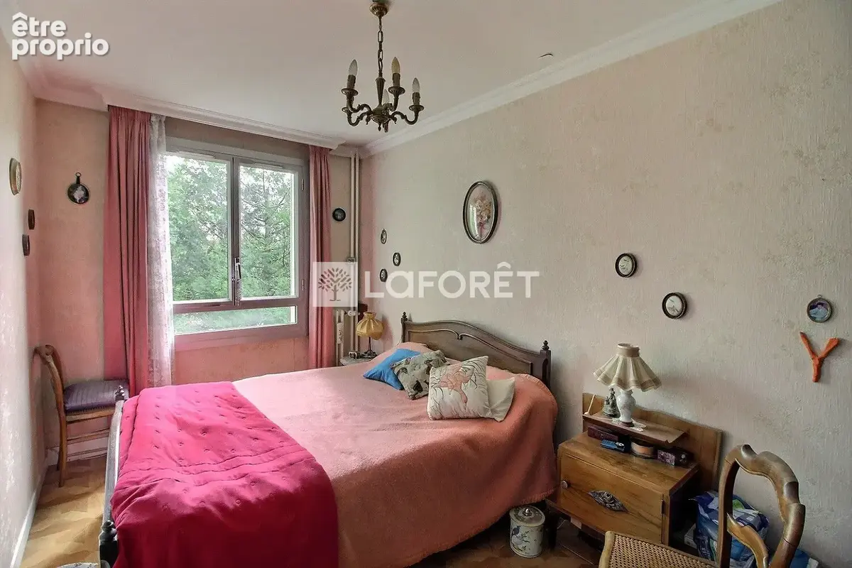 Appartement Rueil Malmaison 4 pièce(s) 66 m2 - photo 8
