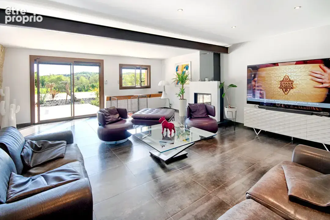 Bastide de Grand Standing : Un Écrin de Luxe et de Confort , une rénovation exceptionnelle et qualitative. - photo 11