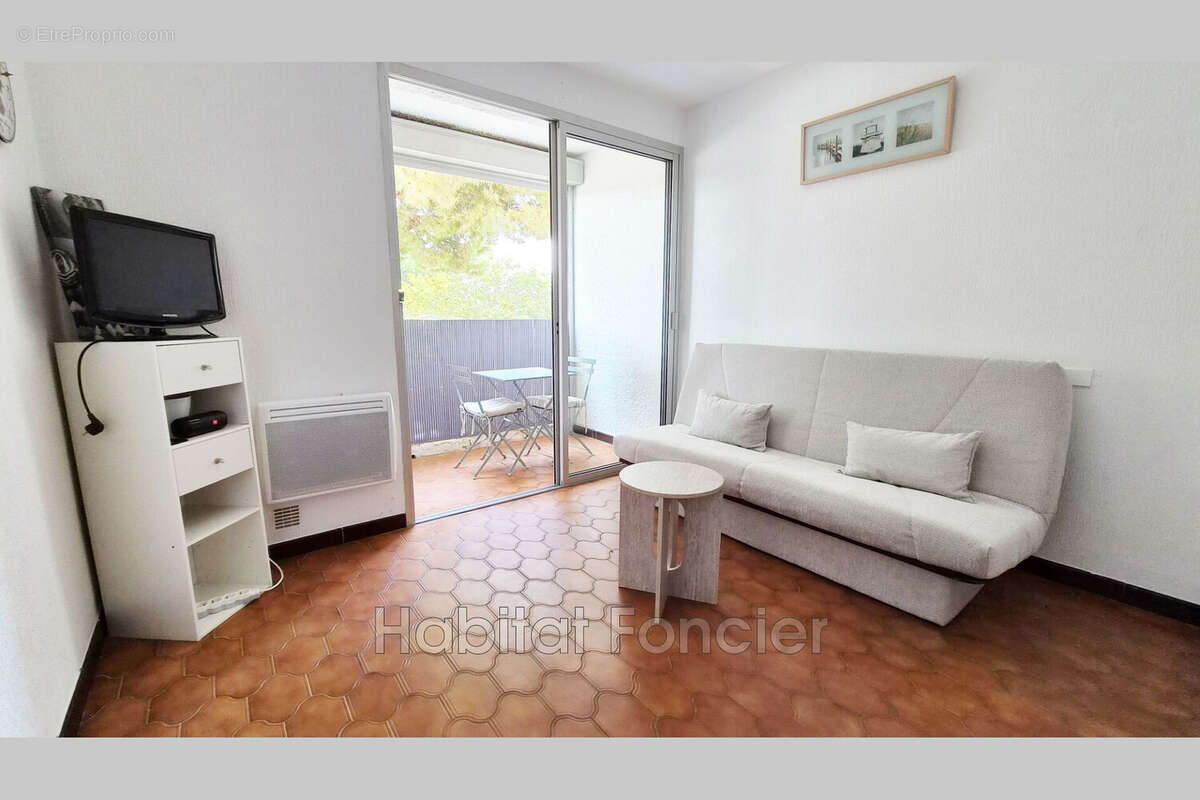 Appartement 1 pièce 15 m² à vendre à Canet-En-Roussillon (66140) - photo 3