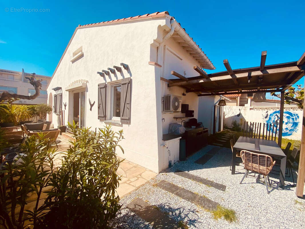 Maison à SAINT-CYPRIEN
