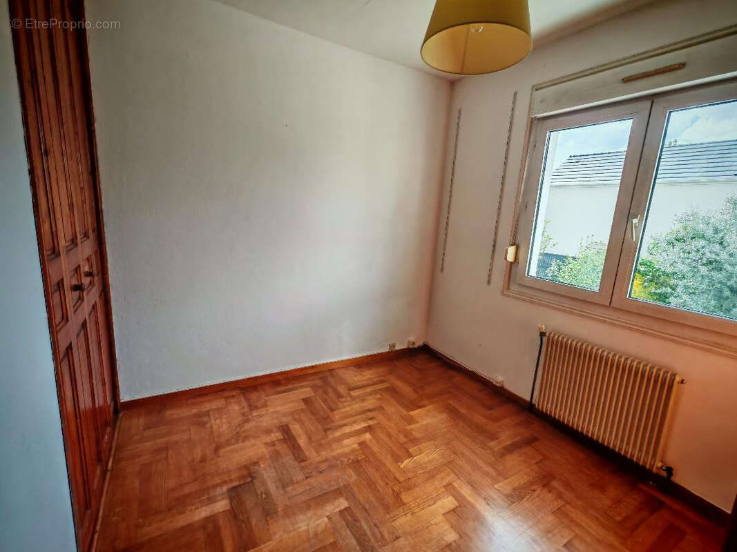 Maison Sartrouville 6 pièce(s)-723 m² de terrain - photo 5